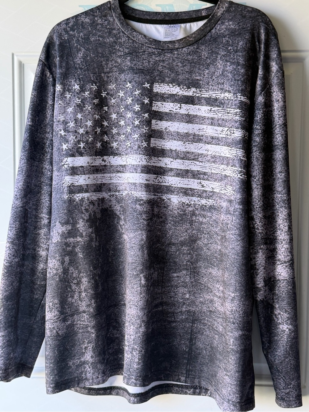 Men's Black Distressed American Flag Long Sleeve Shirt